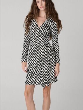 DVF Jeanne wrap dress like new